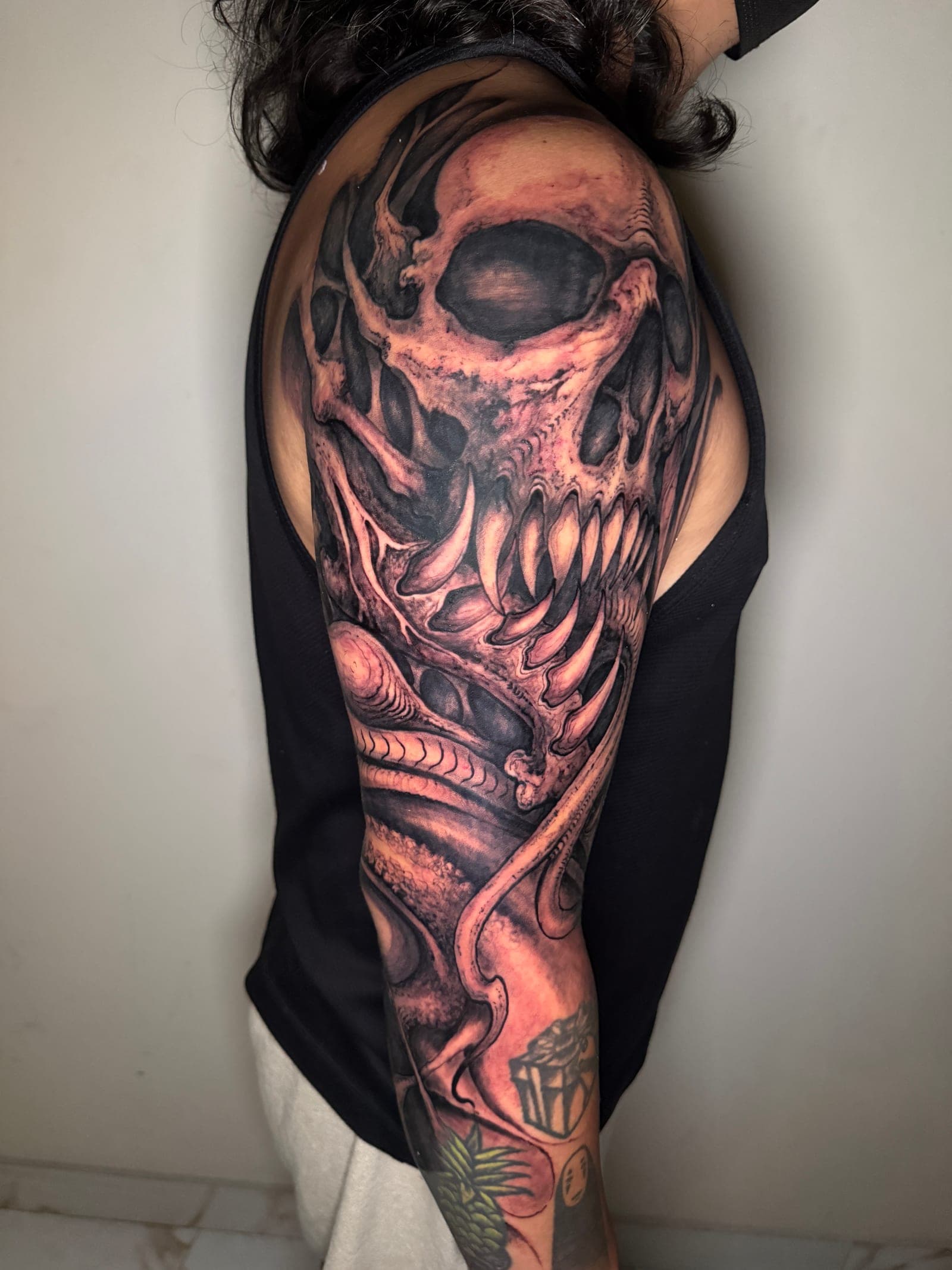 Skull Shoulder